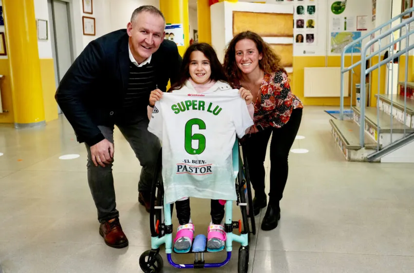  La Fundación Real Racing Club llevó a cabo dos importantes acciones de lucha contra el bullying y apoyo a las personas en silla de ruedas