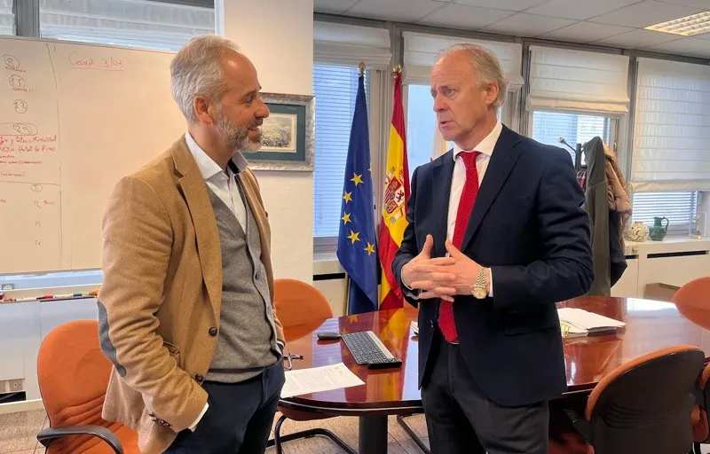 Educación y ACEFAM colaboran para promover el emprendimiento entre los estudiantes de Cantabria
