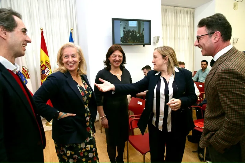 Noticias de Cantabria | El Cántabro | Urrutia anima a los jóvenes cántabros a participar en la actividad política y social de Europa para conocer sus preocupaciones y expectativas de futuro