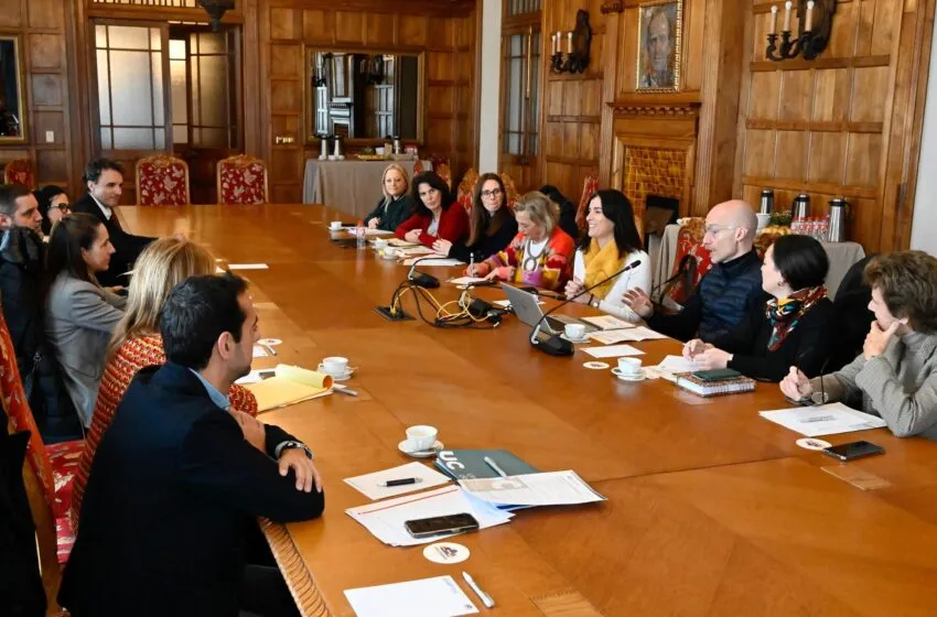  Comienzan los preparativos para la llegada del Tour del Talento a Santander