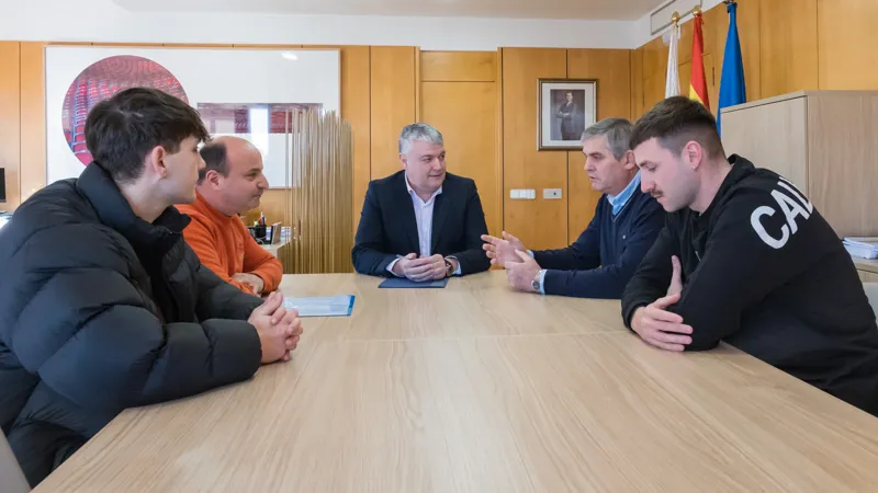  Economía muestra su apoyo al Ayuntamiento de Solórzano en la captación de fondos europeos