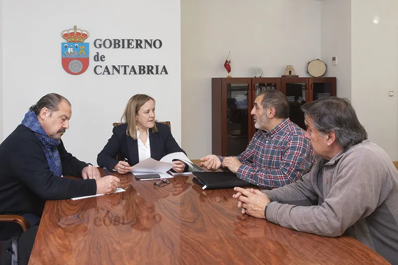 Noticias de Cantabria | El Cántabro | Las peñas taurinas celebran el apoyo de la Consejería de Presidencia para acercar la tauromaquia al mundo rural