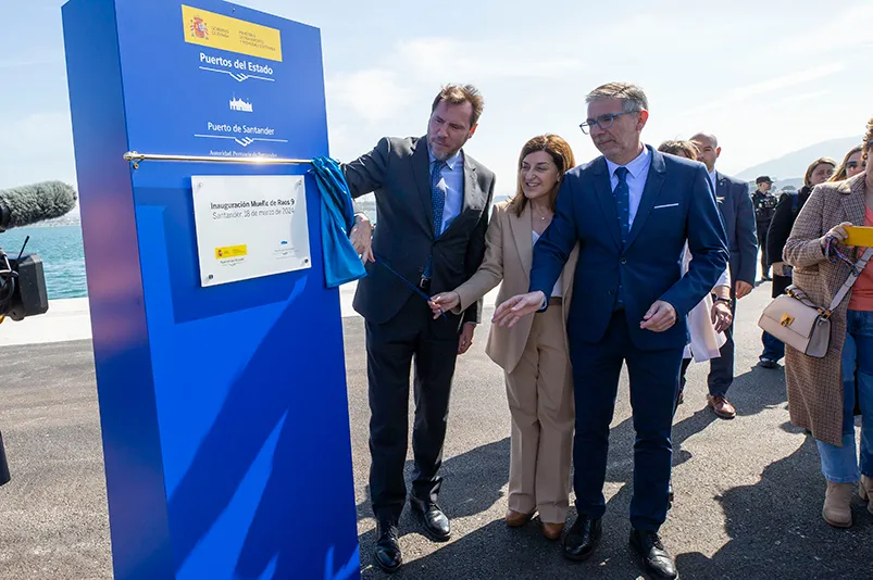  Buruaga rechaza la falta de apoyo contundente y definitivo del Ministerio al Centro Logístico de La Pasiega y asegura que va defender y reivindicar el compromiso adquirido con los cántabros