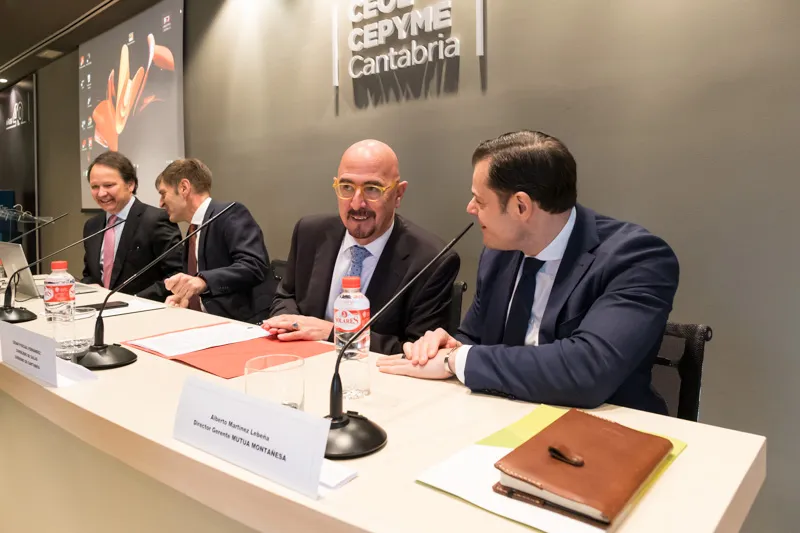Noticias de Cantabria | El Cántabro | Pascual apuesta por trabajar de forma conjunta para avanzar en la adopción de medidas que permitan disminuir las altas tasas de absentismo laboral