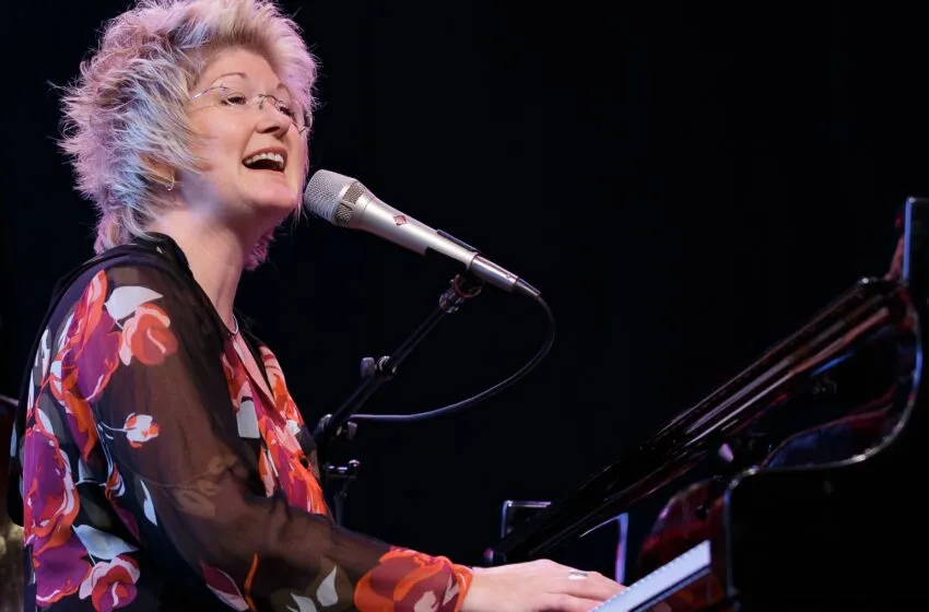  DISFRUTA DE UNA NOCHE DE JAZZ MÁGICA CON DENA DEROSE EN EL CENTRO BOTÍN