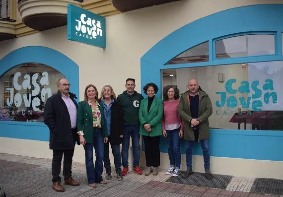  Abierta a la juventud la Casa Joven de Santa María de Cayón en la calle San Lázaro de Sarón