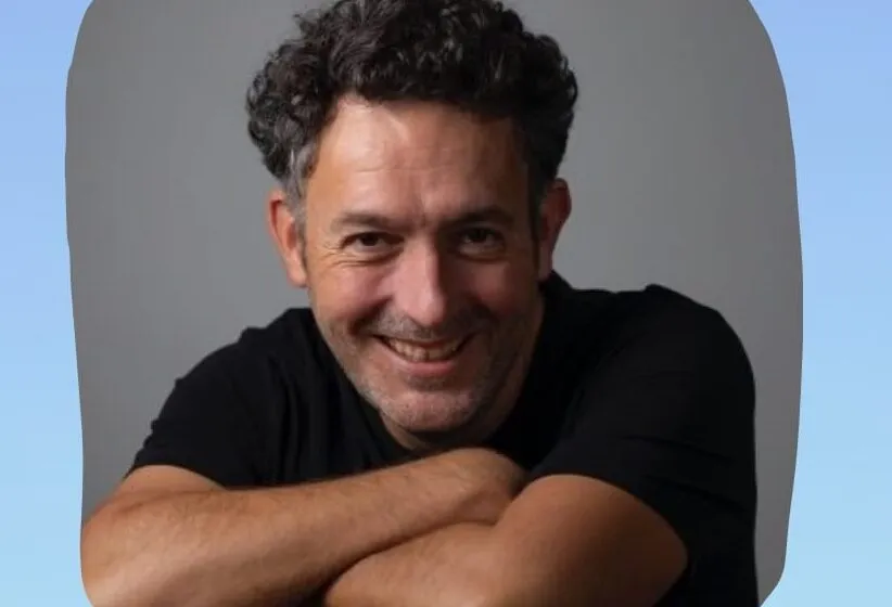  El escritor Mikel Santiago será el pregonero de la II Feria del Libro de Suances