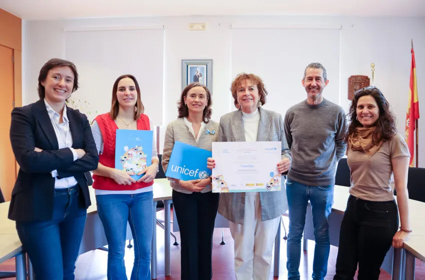  EL Ayuntamiento de Comillas renueva el reconocimiento como Ciudad Amiga de la Infancia de UNICEF España