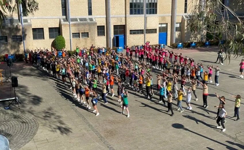  LA II JORNADA DEPORTIVA ESCOLAR CONGREGA A MÁS DE 200 ESCOLARES DEL MUNICIPIO