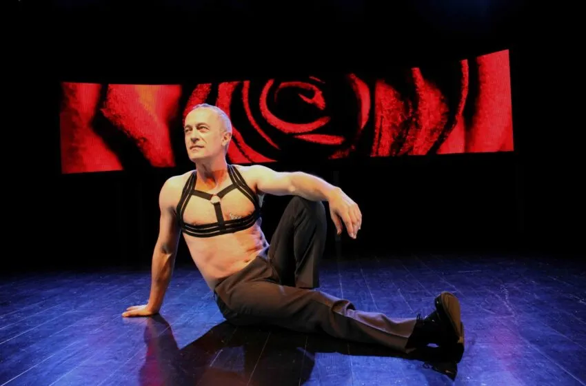  TEATRO DEL ASTILLERO CLAUSURA EL JUEVES LA X EDICIÓN DE LA MUESTRA INTERNACIONAL DE TEATRO UNIPERSONAL SOLO TU EN LA TEATRERIA DE ABREGO