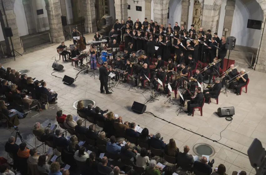   Concierto Sacret Concert de Duke Ellington en el Parlamento de Cantabria