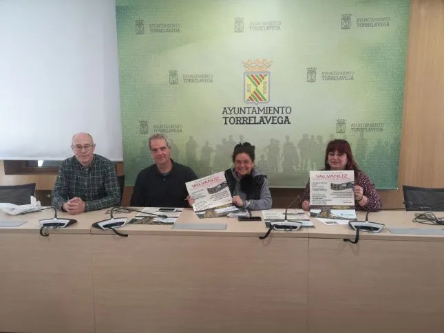 Presentación en el Concha Espina del CD ‘Valvanuz’ y homenaje al folclorista torrelaveguense Chiqui Rivera