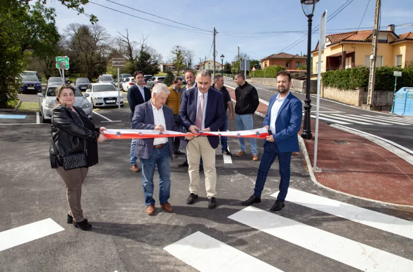  Media inaugura el aparcamiento y el vial de Liaño