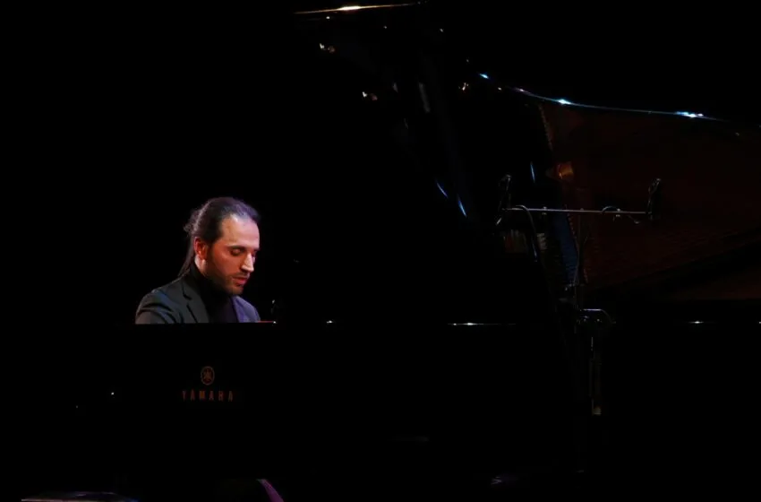  HUGO SELLES, UN MÚSICO INCANSABLE