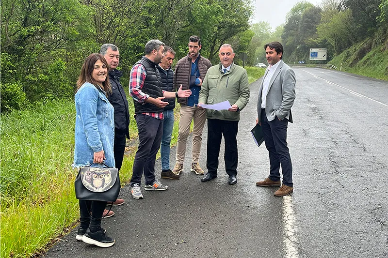 El Gobierno adjudica la construcción de una parada de autobús con marquesina en Ribamontán al Monte con una inversión superior a los 100.000 euros