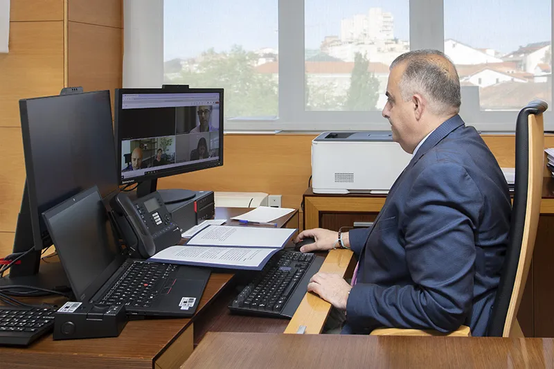 Noticias de Cantabria | El Cántabro | Fomento solicita a Aena continuar con las inversiones previstas para mejorar la competitividad del Seve Ballesteros