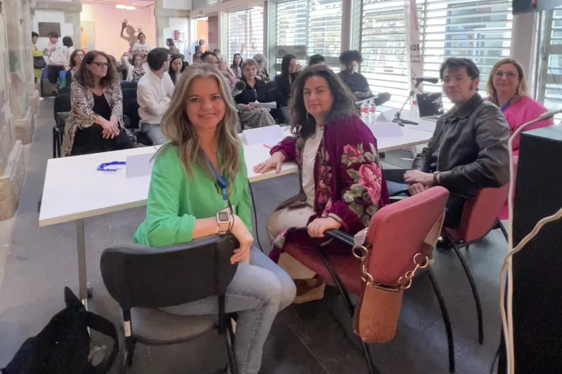 Noticias de Cantabria | El Cántabro | Begoña Gómez del Río anima a las familias de Cantabria a abrir sus hogares a los menores que tutela el Gobierno