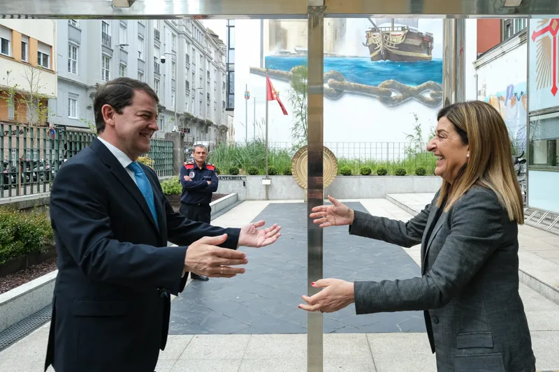  Cantabria y Castilla y León firman un protocolo para mejorar la prestación de servicios en zonas limítrofes y defender sus intereses comunes