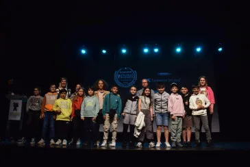 Noticias de Cantabria | El Cántabro | El Colegio Antonio Robinet de Vioño recibe el Premio El Madero del XIV Festival internacional de cine de Piélagos por su cortometraje ‘El amuleto maldito’