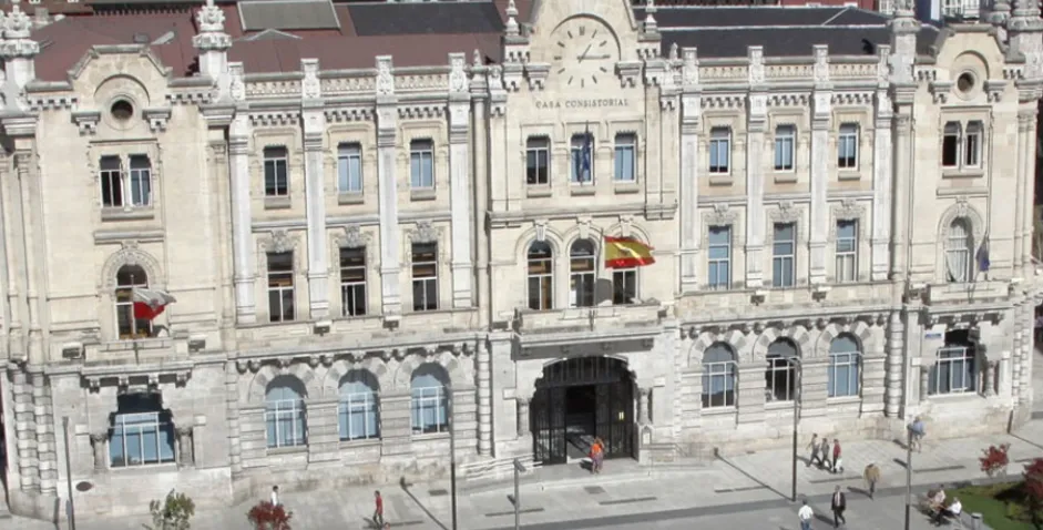 Noticias de Cantabria | El Cántabro | El Ayuntamiento concede otras 45 ayudas de 200 euros para apoyo económico por hijos