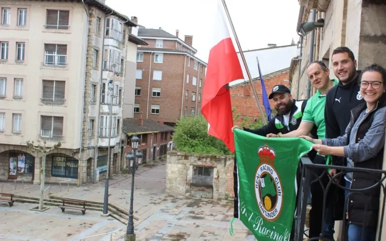  El Ayuntamiento de Reinosa y la Peña Kant-Iber unen fuerzas para apoyar al Racing