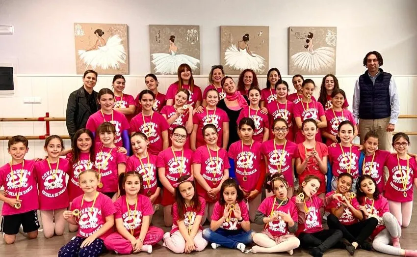  SOBERÓN FELICITA A LA ESCUELA DE DANZA COVADONGA VIADERO POR SU CLASIFICACIÓN PARA LA FINAL NACIONAL