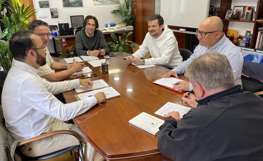  SOBERÓN RECIBE A LA NUEVA DIRECTIVA DEL UNIÓN CLUB