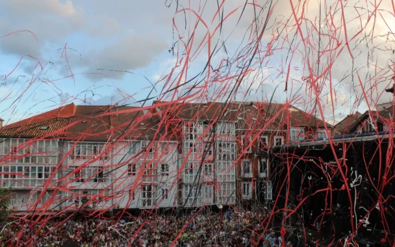 Noticias de Cantabria | El Cántabro | Convocado el Concurso de Carteles de las Fiestas de San Mateo 2024