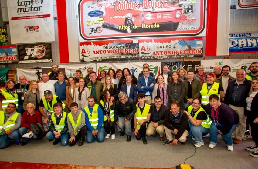 Noticias de Cantabria | El Cántabro | Urrutia traslada su apoyo a la competición 'Bólidos rojos' que considera sitúa a Cantabria "a la cabeza del mundo del motor"
