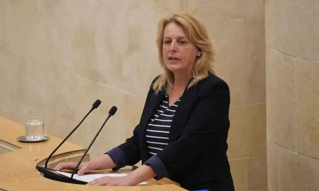  «Zuloaga no soporta que el PP esté sacando a la Sanidad cántabra del agujero en que la metió el PSOE»