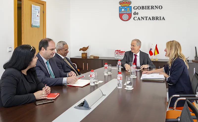  El Gobierno y la Cámara de Comercio de Cuba buscan oportunidades de colaboración y negocio