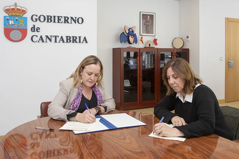 Noticias de Cantabria | El Cántabro | El Gobierno y la Asociación de Periodistas renuevan el convenio de colaboración para formar a los profesionales cántabros
