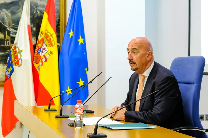  Cantabria consolida en abril la tendencia descendente de la lista de espera quirúrgica con 18.252 pacientes, 489 menos que en marzo