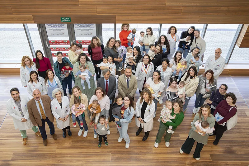 Pascual destaca las donaciones de leche materna como «un seguro de vida» para bebés prematuros que no pueden recibirla de sus madres