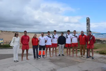  19 profesionales de  Cruz Roja Cantabria velarán este verano por la seguridad de los bañistas en las playas de Piélagos