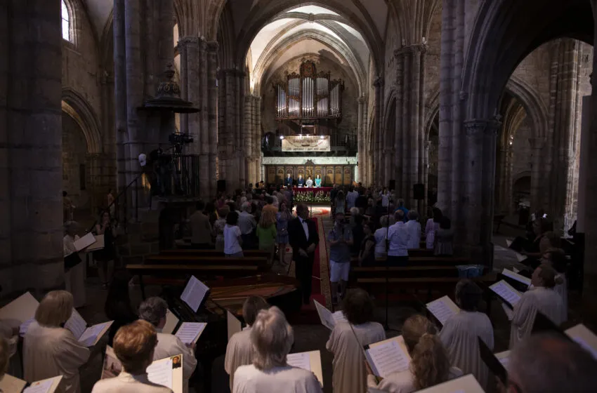  Laredo se prepara para la apertura oficial de los Cursos de Verano de la UC el viernes 28 de junio a las 19:00 horas