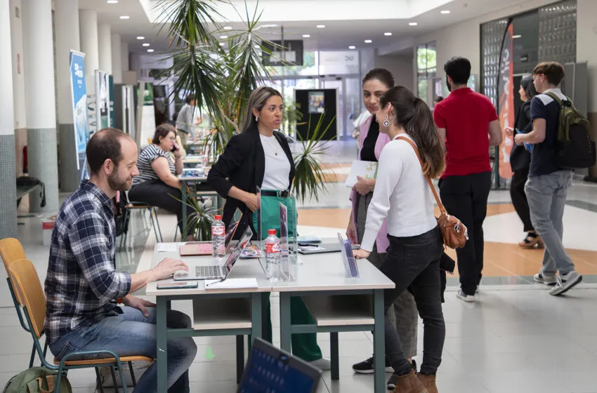  Más de 150 ofertas de empleo y 50 de prácticas en la I Feria Inclusiva de Empleo de la UC