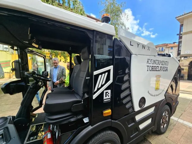  El Servicio de Limpieza Viaria incorpora dos nuevas barredoras