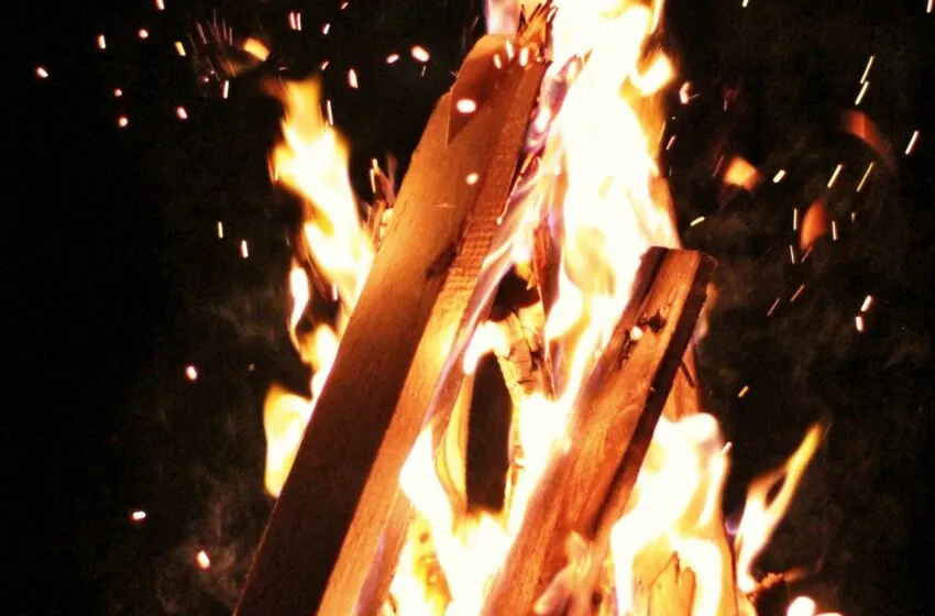  El Gobierno de Cantabria autorizará el uso del fuego en las hogueras de San Juan