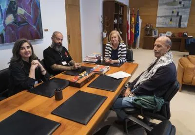  LA PRESIDENTA DEL PARLAMENTO RECIBE A LA FLOTILLA DE LA LIBERTAD