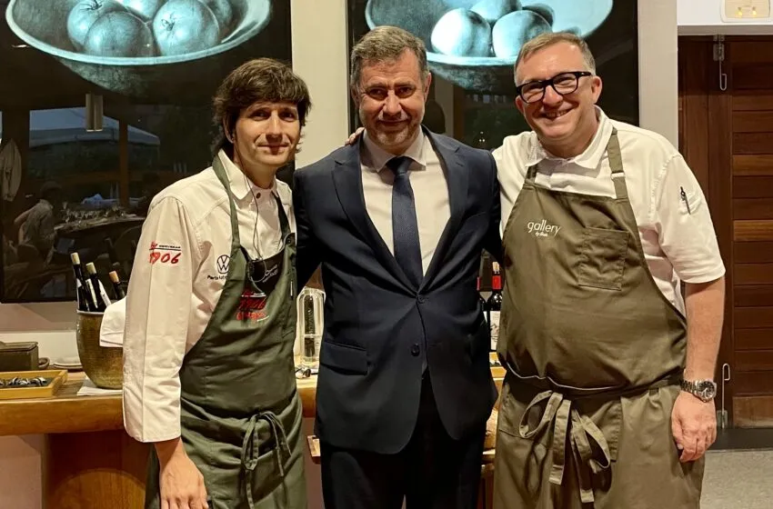  Turismo promueve un encuentro a cuatro manos para promocionar la gastronomía cántabra