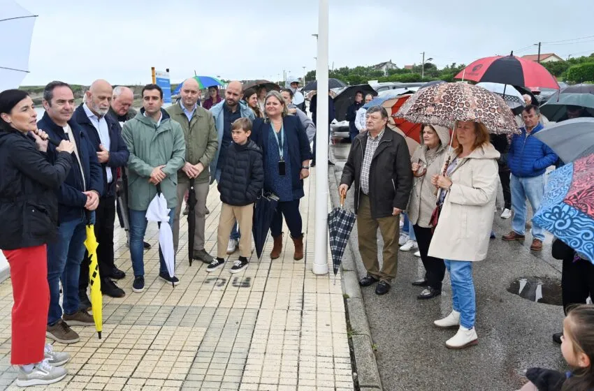 Gema Igual inaugura la restauración del monumento al Pescador de La Maruca
