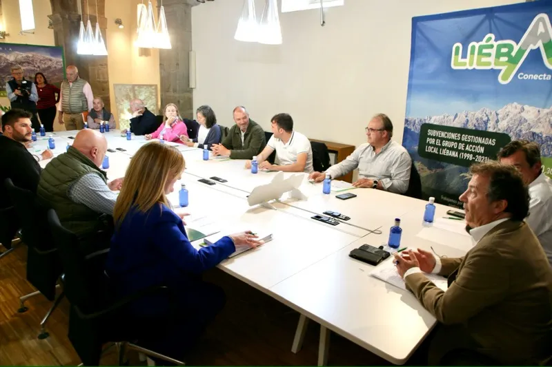  Palencia destaca el papel del Grupo de Acción Local Liébana para dinamizar las potencialidades de la comarca lebaniega con proyectos ligados al territorio
