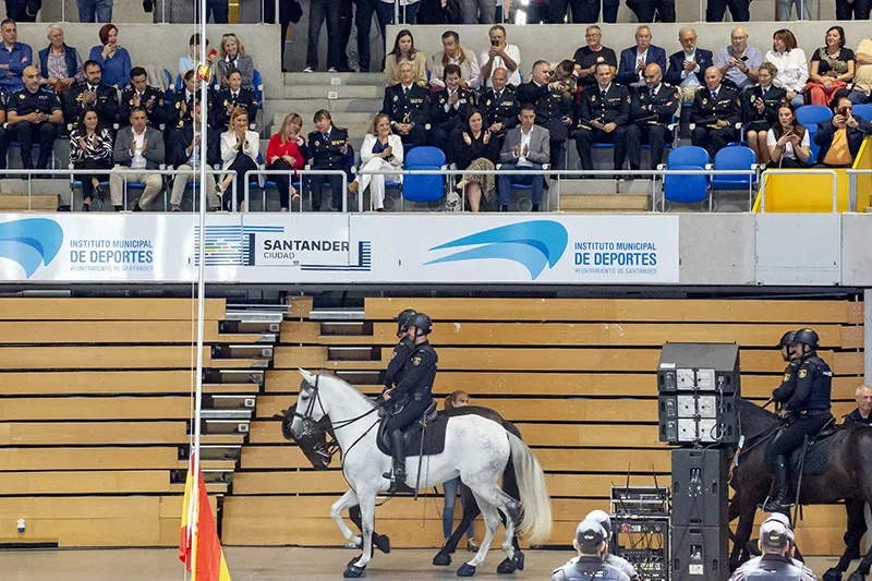 Noticias de Cantabria | El Cántabro | Urrutia destaca el esfuerzo de la Policía Nacional por darse a conocer en Cantabria como un cuerpo policial de apoyo a la ciudadanía y a los colectivos más vulnerables