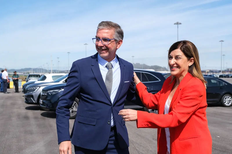  Buruaga vuelve a reclamar al Gobierno central la intermodal de La Pasiega en la celebración del coche 9 millones del Puerto de Santander