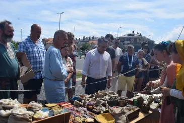 Noticias de Cantabria | El Cántabro | Un campamento recrea este fin de semana en la Plaza Adolfo Suárez de Liencres la cultura material de los visigodos