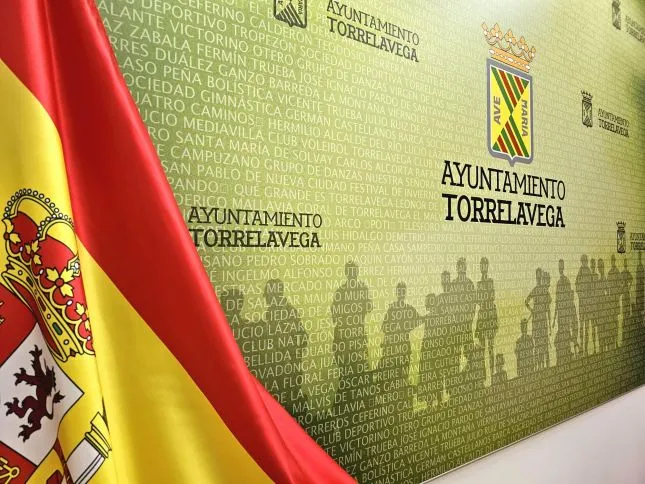 Noticias de Cantabria | El Cántabro | Pantalla gigante en la plaza de La Llama para ver la semifinal de la Eurocopa entre España y Francia