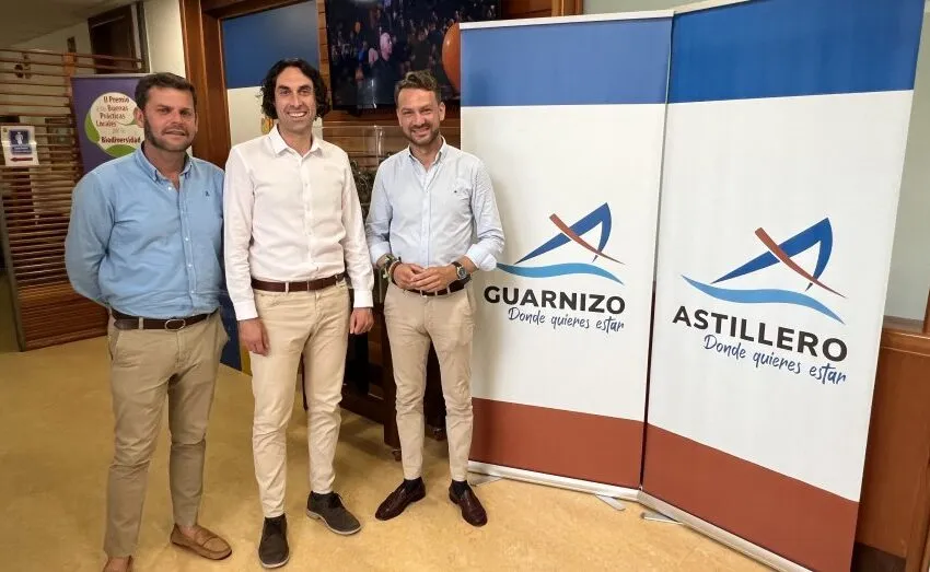  EL ALCALDE DE ASTILLERO RECIBE A SUS HOMÓLOGOS DE ALMANZA Y JARAÍZ DE LA VERA: “PUEBLOS CON VIDA”