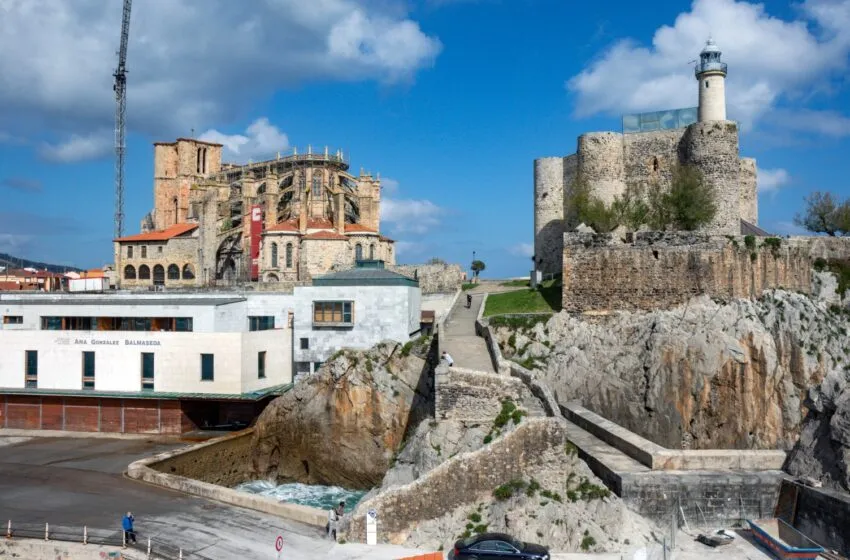 Noticias de Cantabria | El Cántabro | Fomento adjudica la impermeabilización del depósito de agua de Islares-Castro Urdiales, con una inversión cercana a 155.000 euros