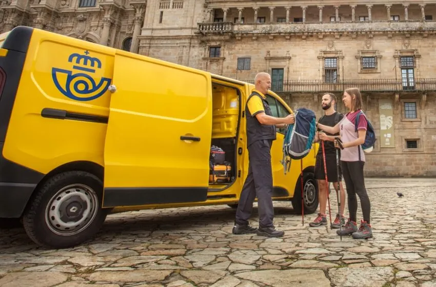  Correos ofrece este verano servicios especializados a los peregrinos del Camino de Santiago